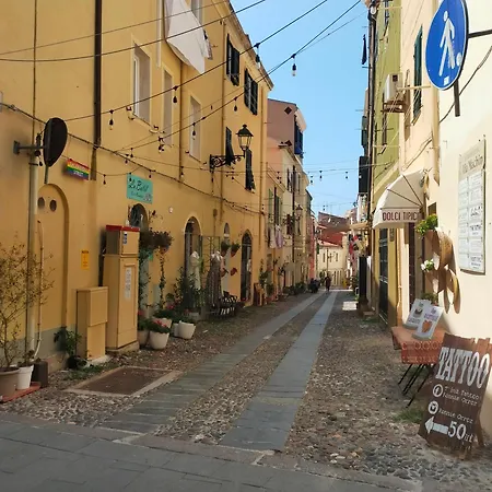 In A Street In Old Town Apartment Alghero